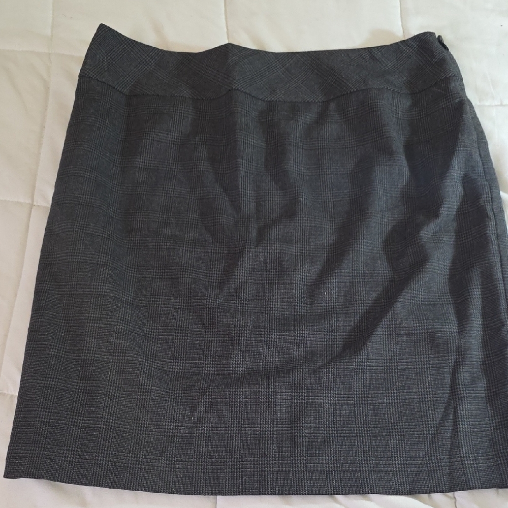 212 Collection Charcoal Checkered Pencil Skirt Size 14